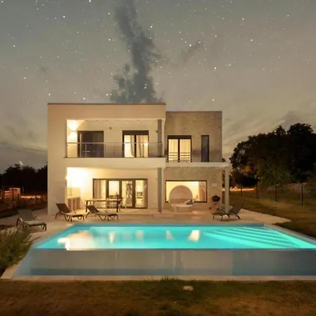 Monte Dor For 8 People With Private Pool And Sea View *